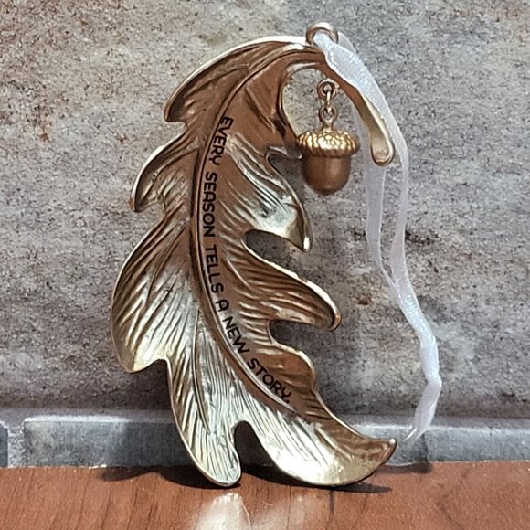 Hallmark Christmas Ornament A New Season Metal Leaf 2022 - Picture 3 of 11